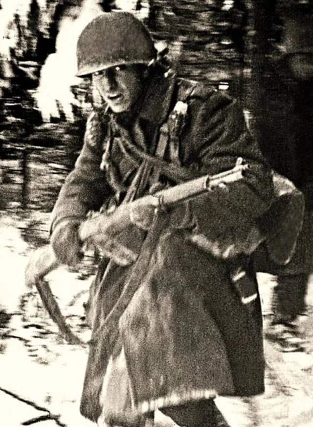 Issued US M1939 Wool Greatcoat - Image 8