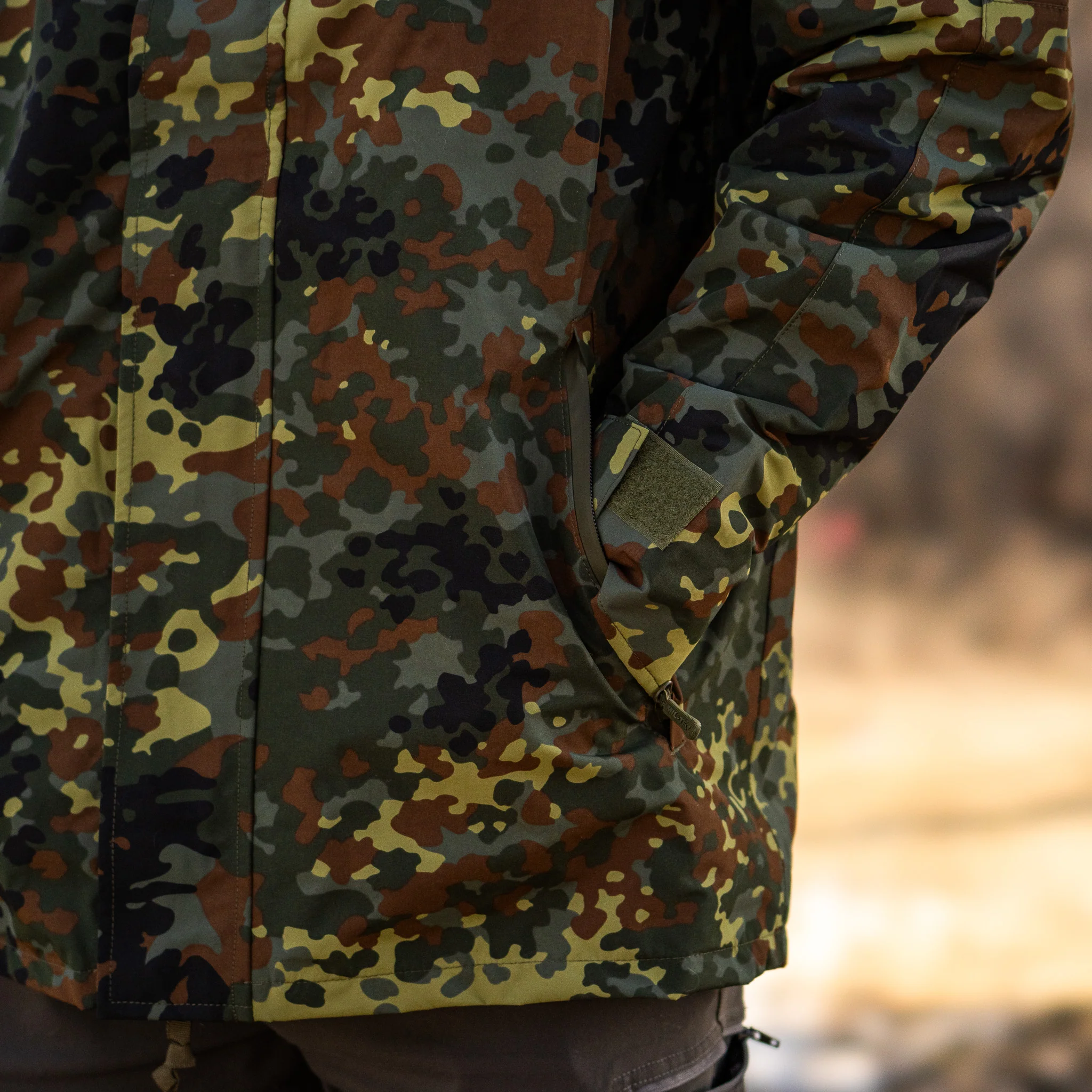 Mil-Tec Flecktarn Gen. II Trilaminate Wet Weather Jacket w/Fleece Liner - Image 5